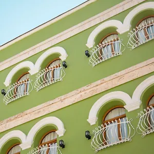Riviera Hotel-city Center Hotel Vlore