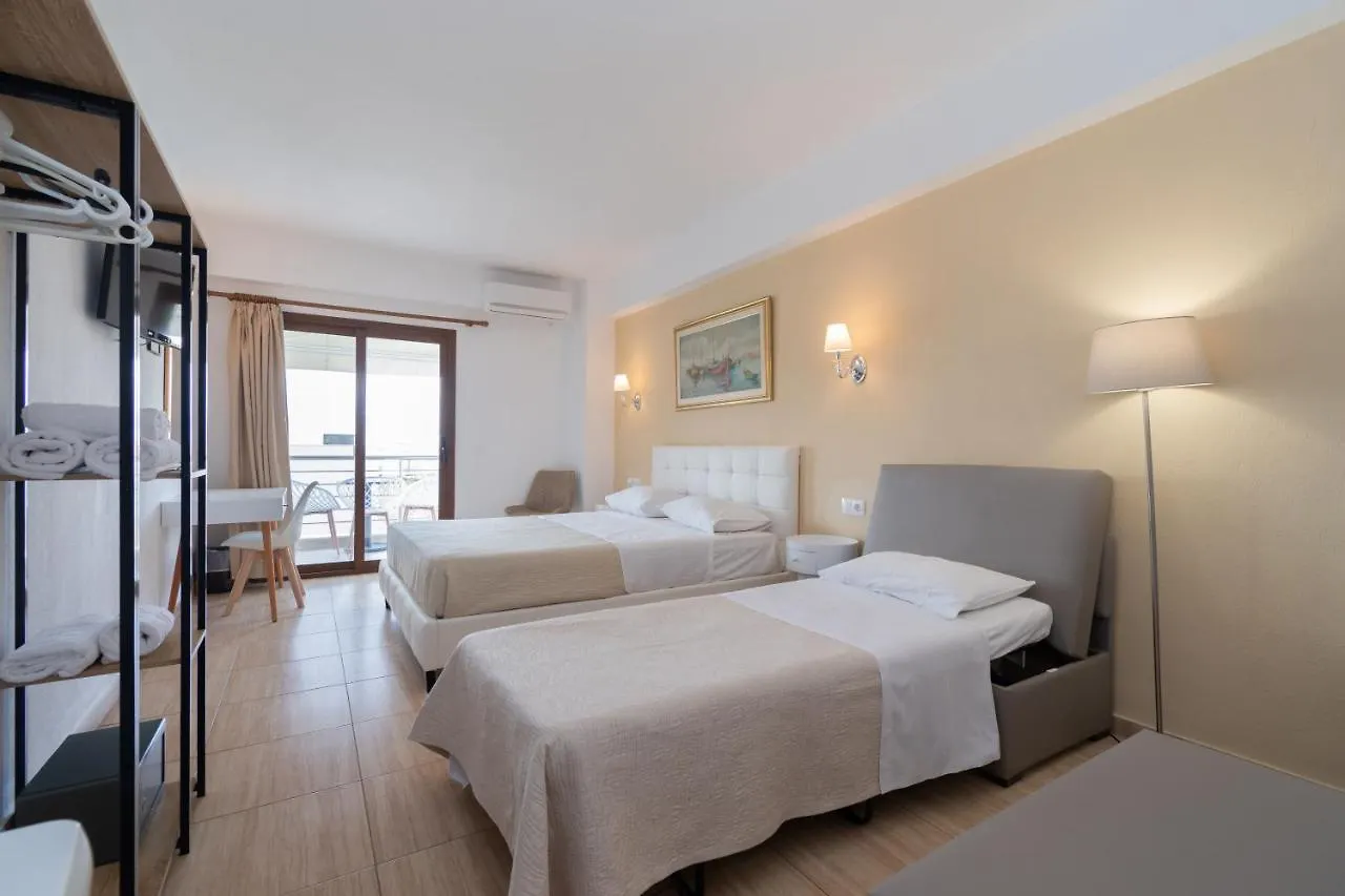 ***  Star Paradise Hotel Neos Marmaras Grecia