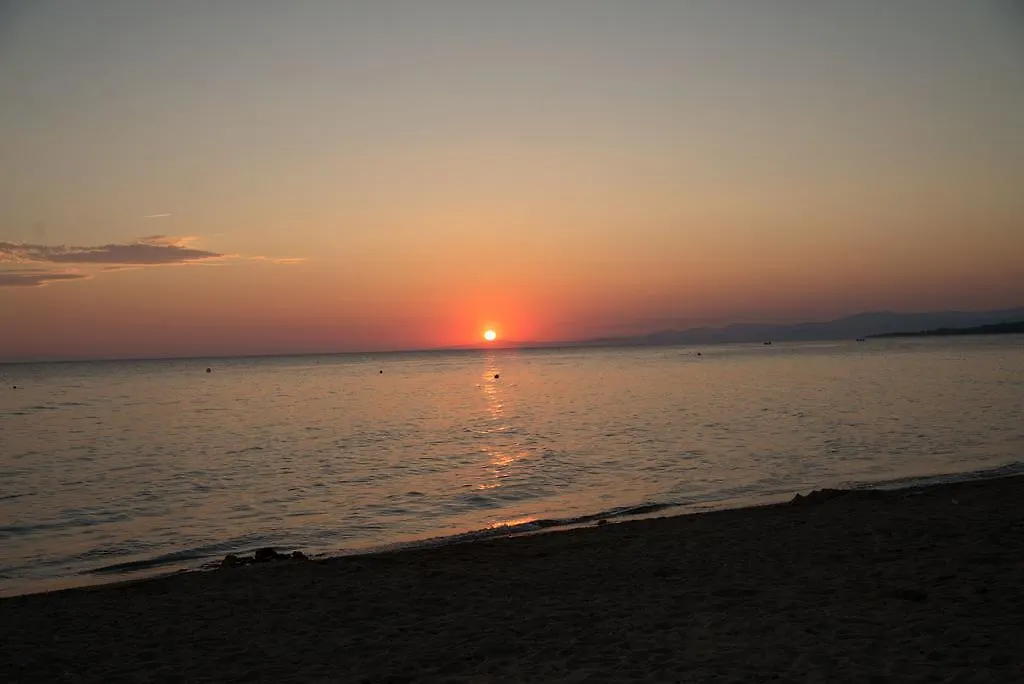 Star Paradise Hotel Neos Marmaras
